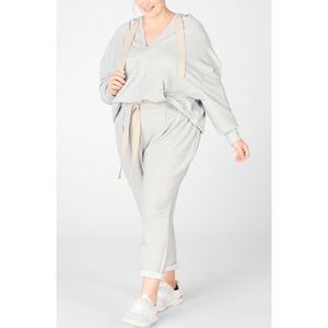 Moment 2-Piece Outfit